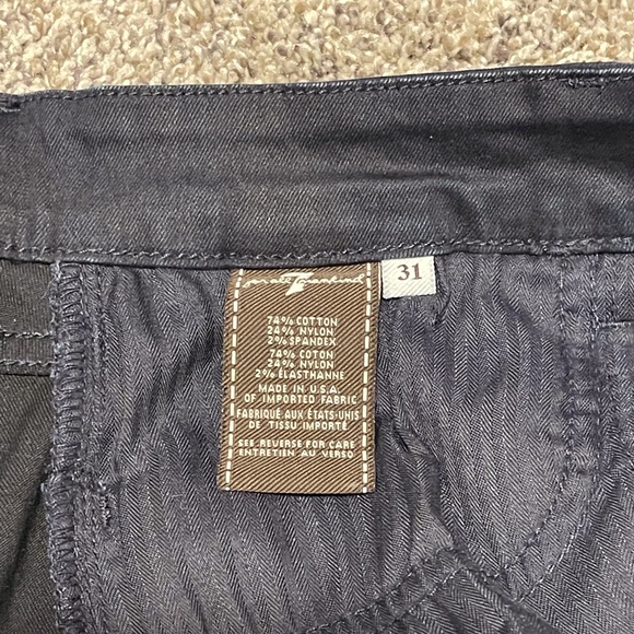 7 For All Mankind Dark-Washed Mid-Rise Cropped Skinny Jeans - Picture 4 of 5